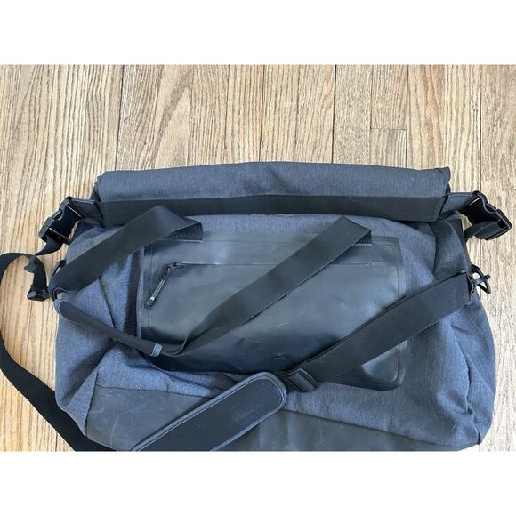 Adidas Wanderlust Team Bag Roll Down Tote Bag Dark Grey Weekend Bag - Picture 10 of 10